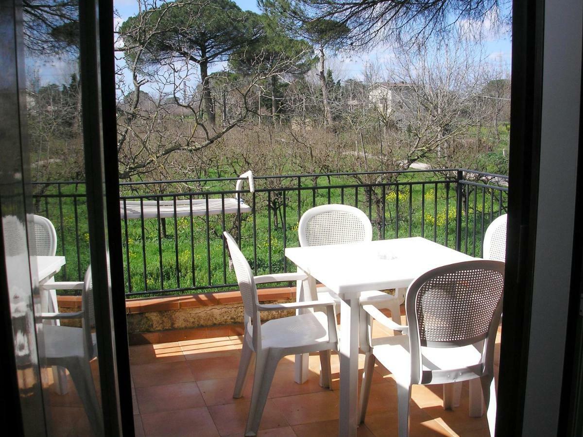 Appartamento Per 4 Persone Acerra ภายนอก รูปภาพ